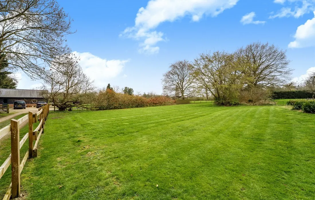 5 bedroom house to rent