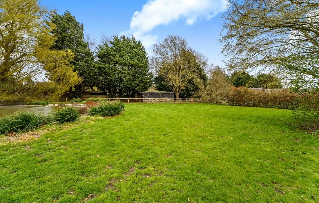 5 bedroom house to rent