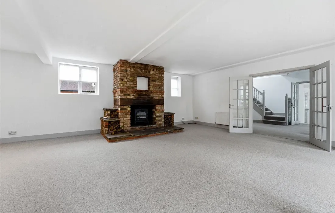5 bedroom house to rent