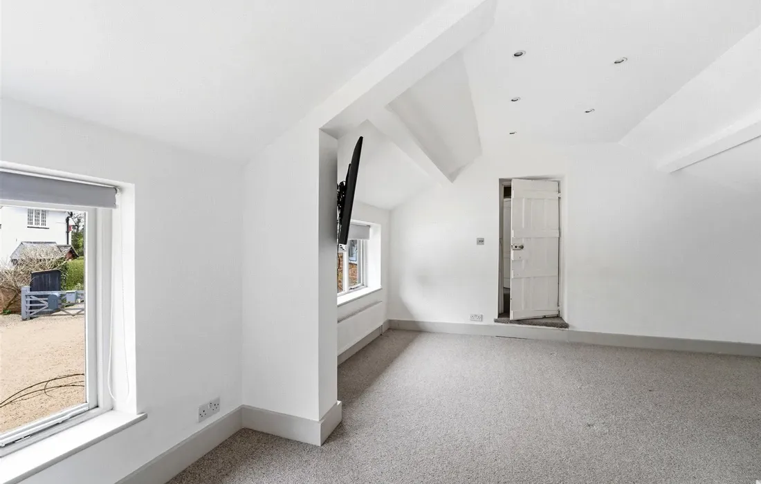 5 bedroom house to rent
