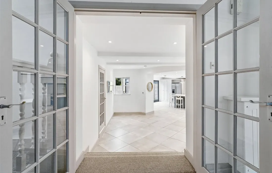 5 bedroom house to rent