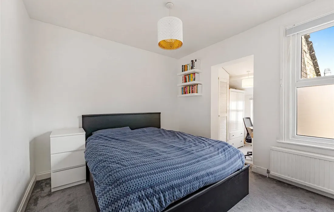 2 bedroom house for sale