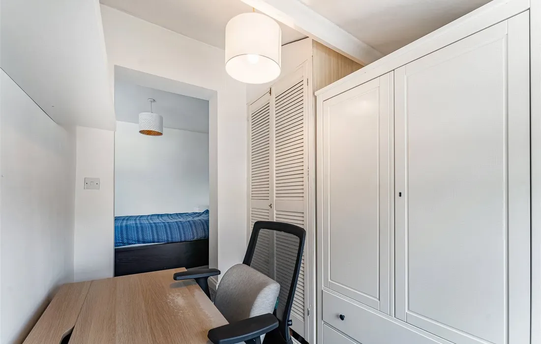 2 bedroom house for sale