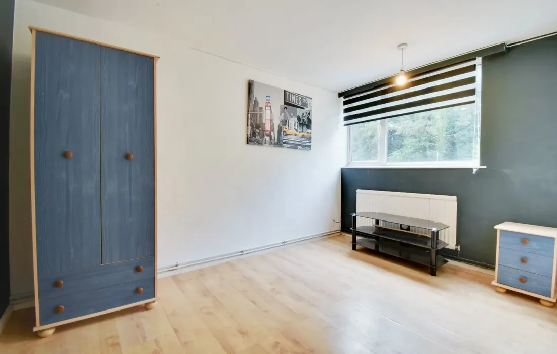 2 bedroom apartment to rent