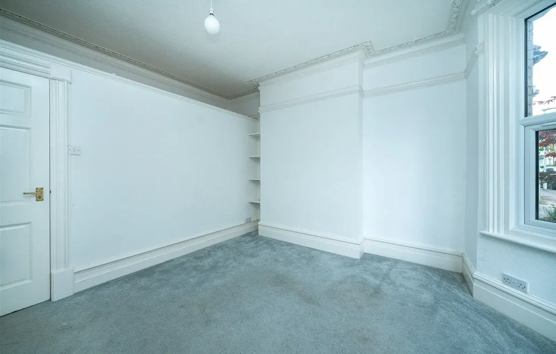 3 bedroom maisonette to rent