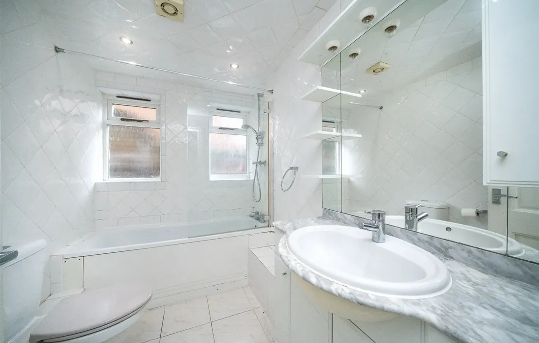 3 bedroom maisonette to rent