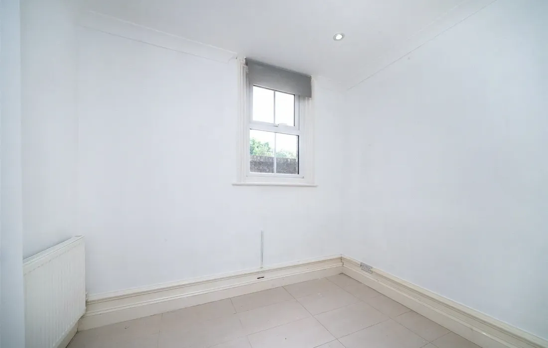 3 bedroom maisonette to rent