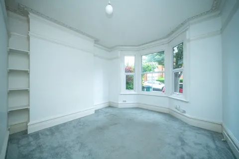 3 bedroom maisonette to rent