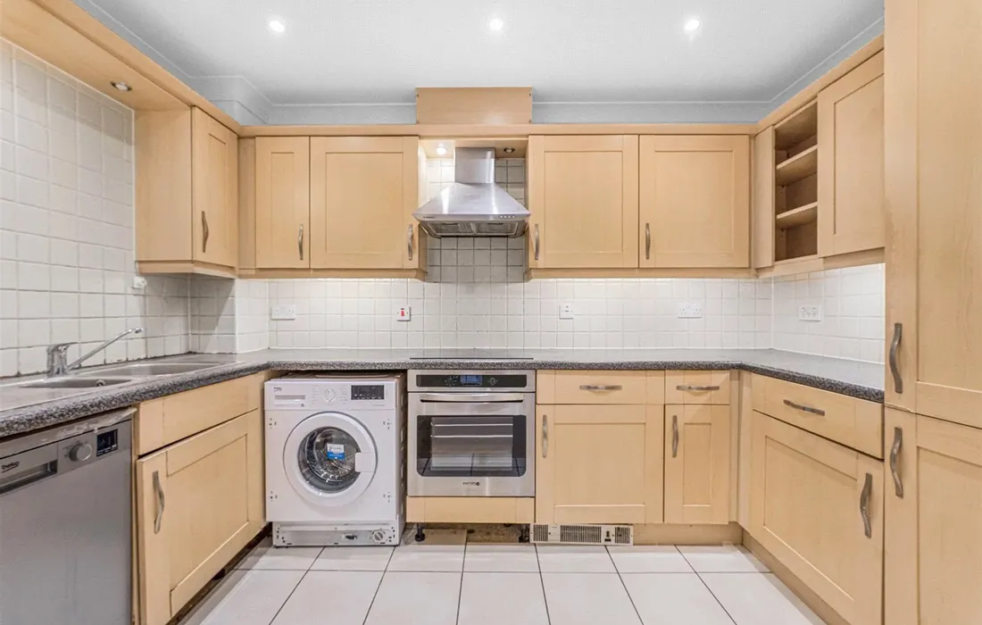 2 bedroom apartment to rent