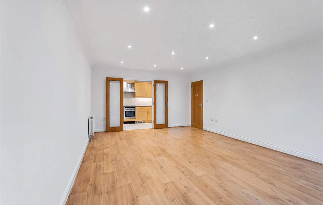 2 bedroom apartment to rent