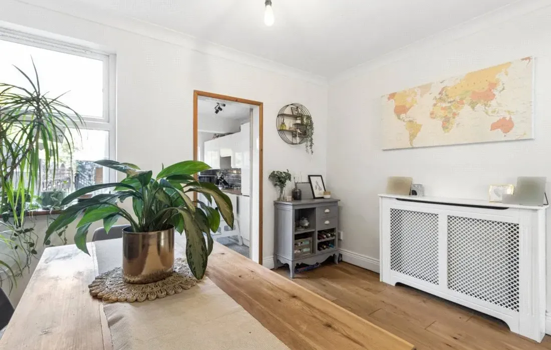 2 bedroom house for sale