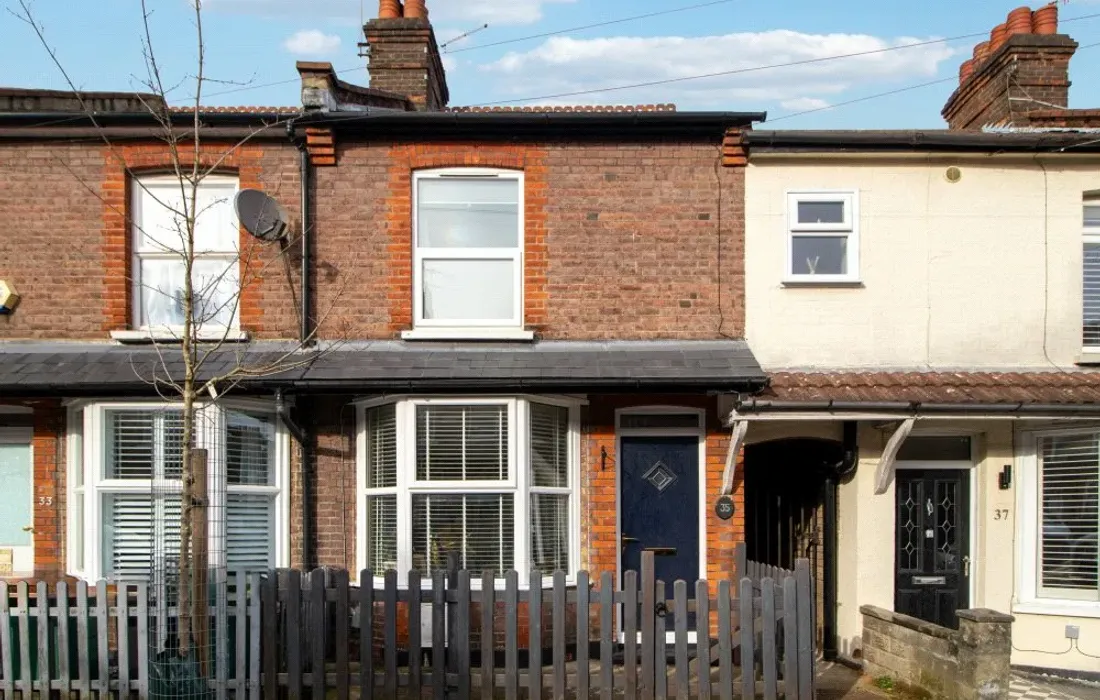 2 bedroom house for sale
