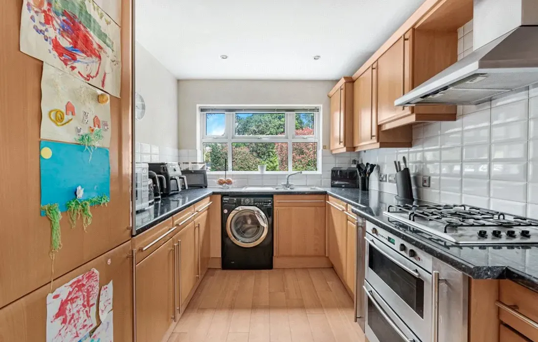 5 bedroom house for sale