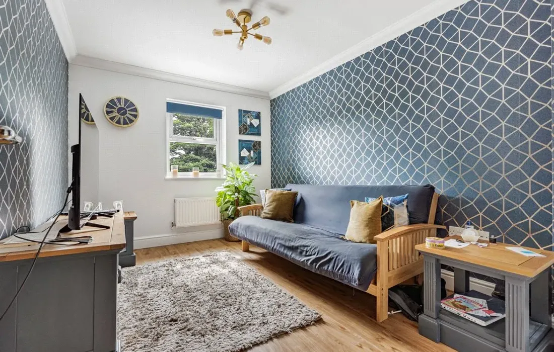 5 bedroom house for sale