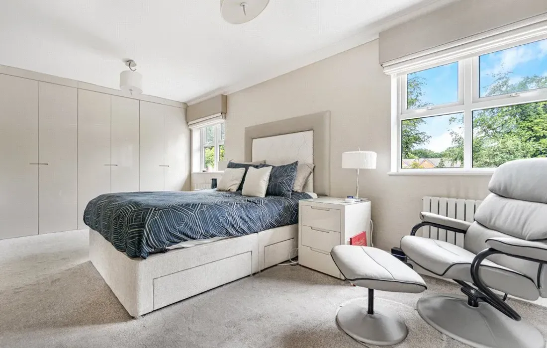 5 bedroom house for sale