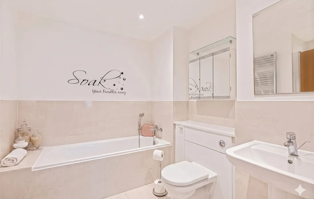 6 bedroom house for sale