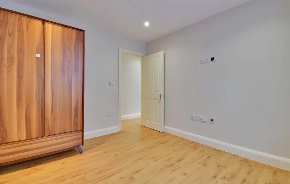 2 bedroom apartment to rent